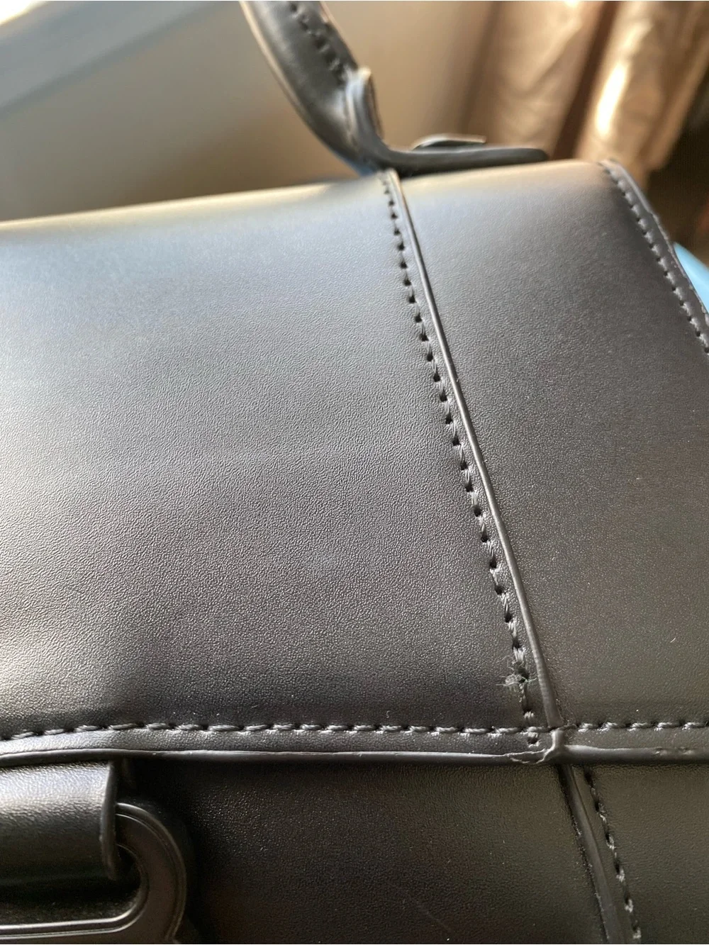 SHOULDER BAG